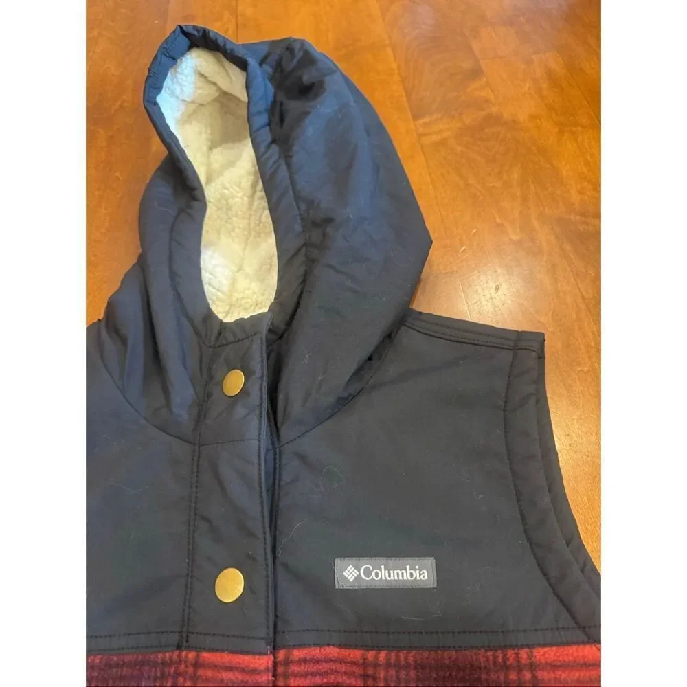 Men’s Columbia Hooded Fleece-Lined Plaid Vest – Size Large